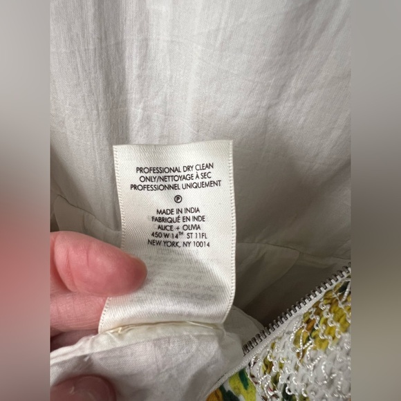 New ALICE + OLIVIA Valencia Floral Tiered Maxi Dress Size 2 - Picture 13 of 13